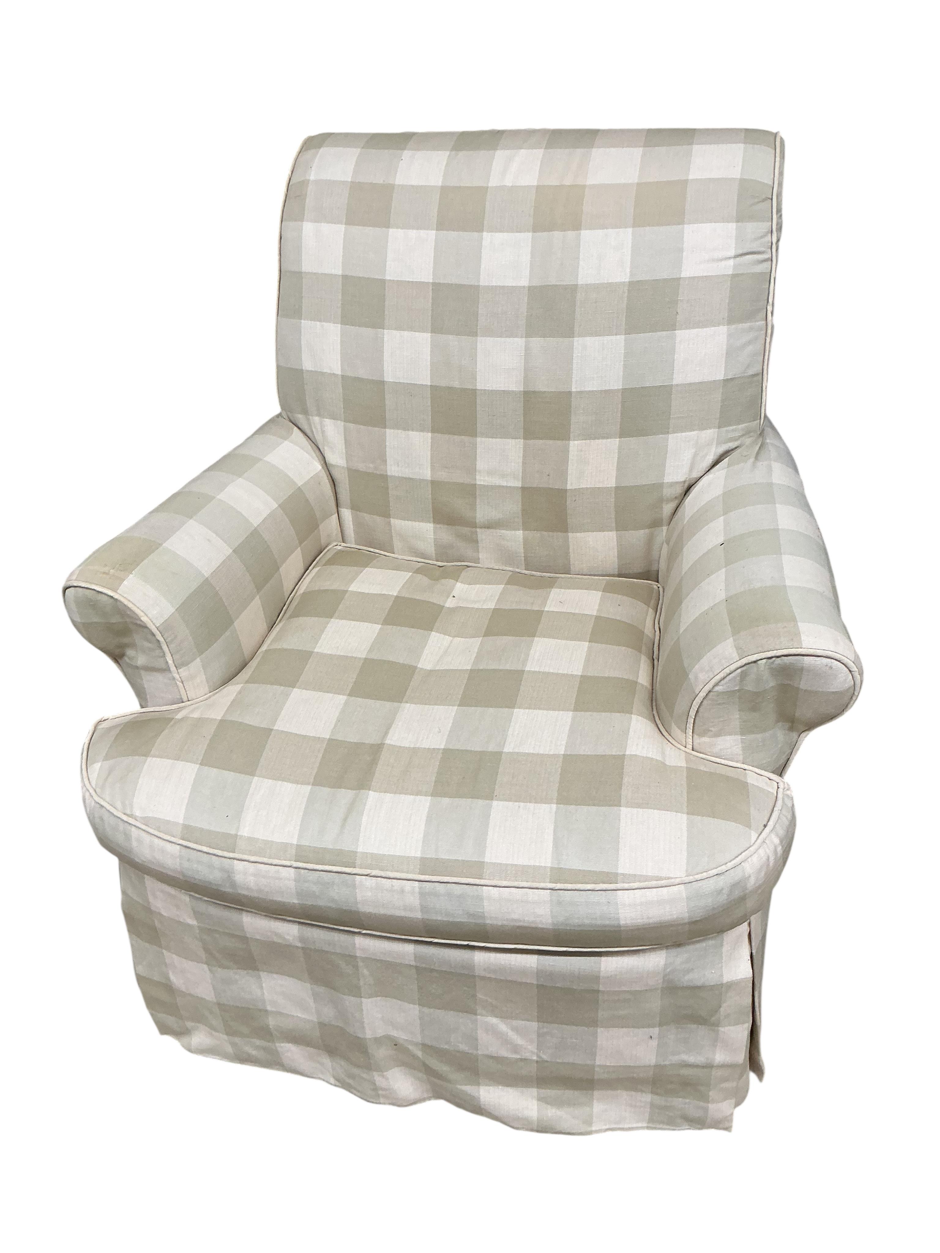 A pair of large grey and white squared upholstered settees, width 200cm, depth 90cm, height 84cm and a pair of matching armchairs